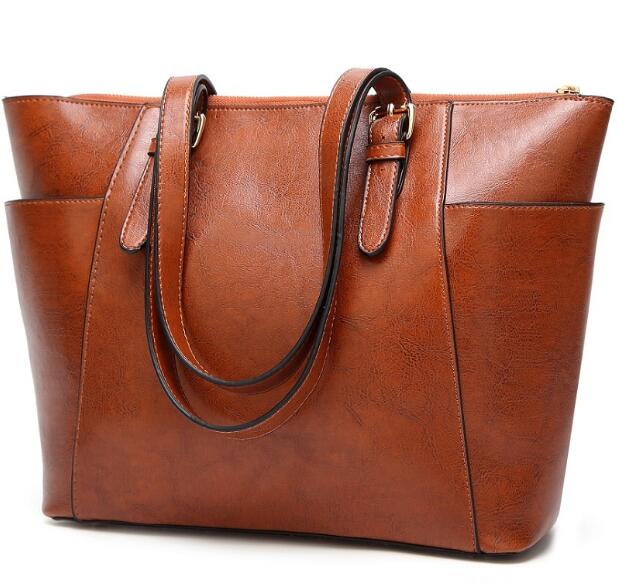 Leather Shoulder Bag Matte