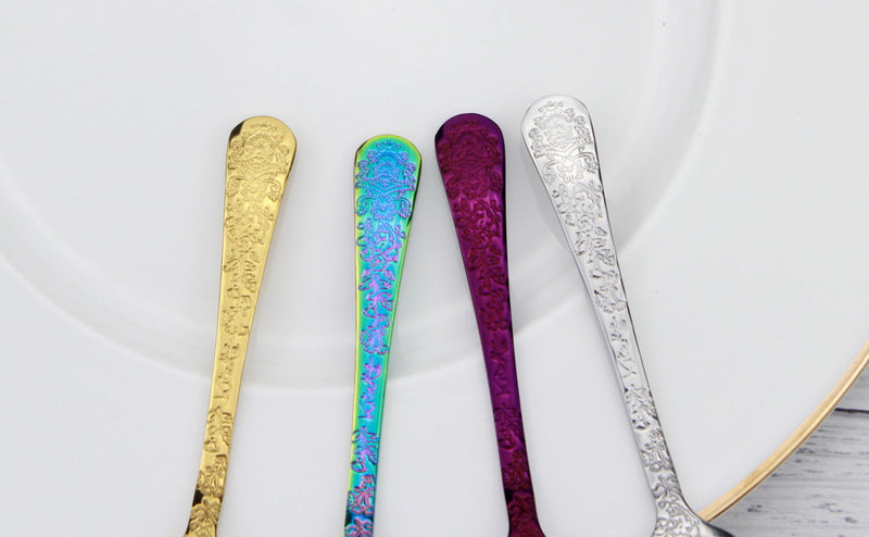 Elegant Flower Pattern Cutlery Set