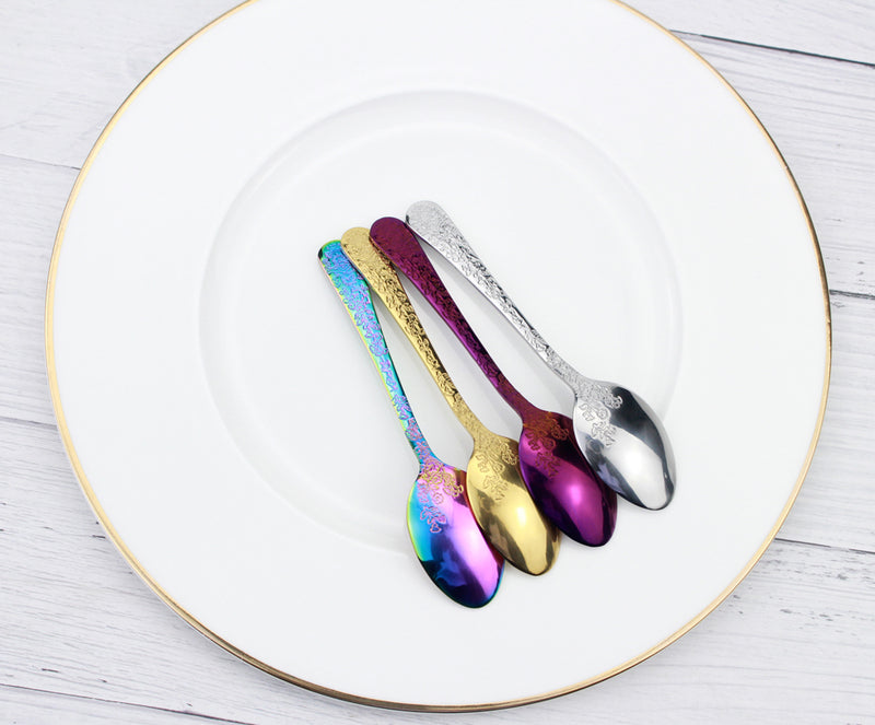 Elegant Flower Pattern Cutlery Set