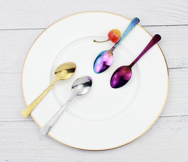 Elegant Flower Pattern Cutlery Set
