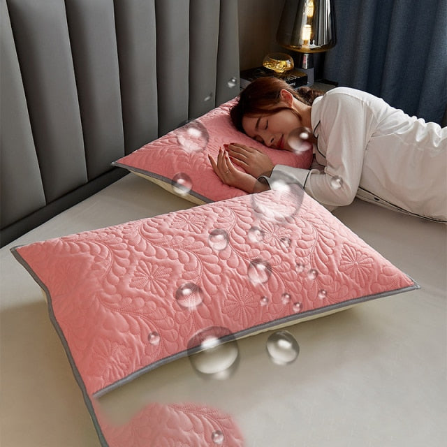 Waterproof Quilted Pillowcase