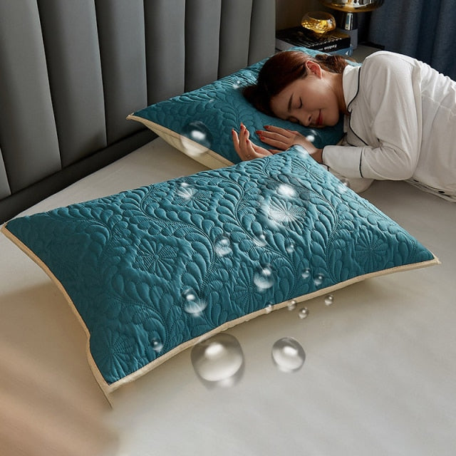Waterproof Quilted Pillowcase