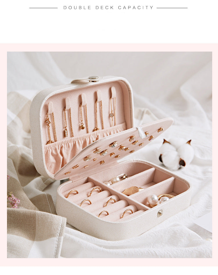Compact Jewelry Case