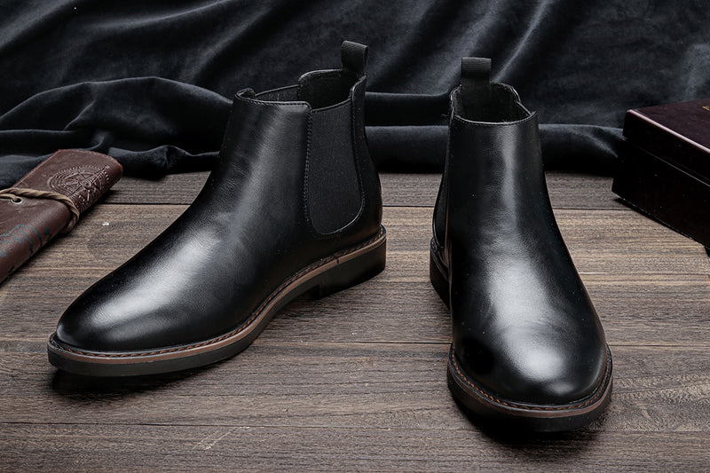 Round Toe Chelsea Boots