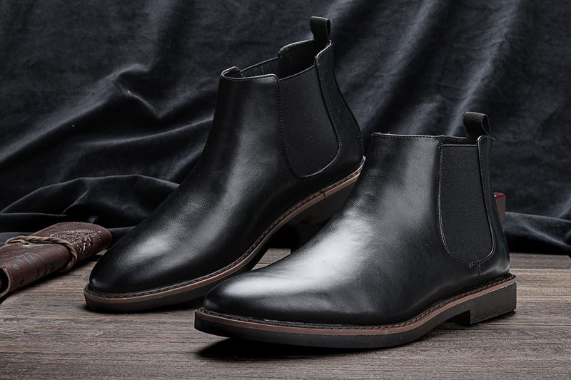 Round Toe Chelsea Boots