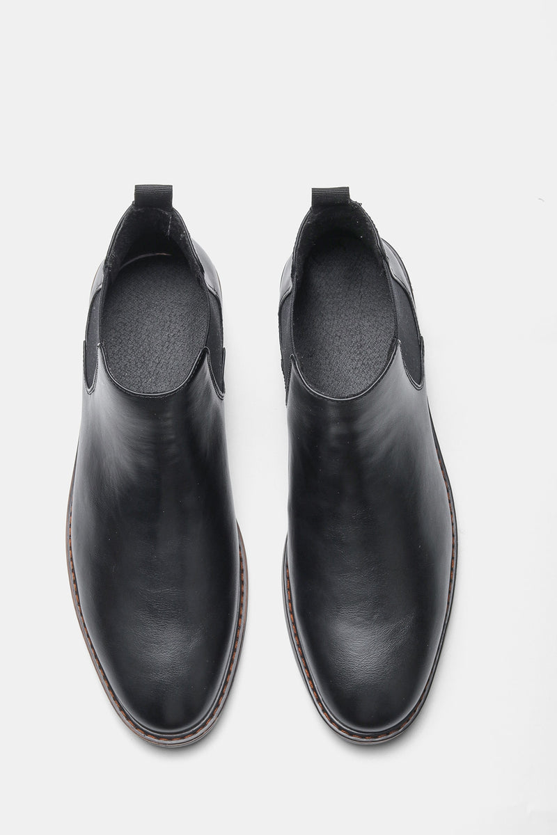 Round Toe Chelsea Boots