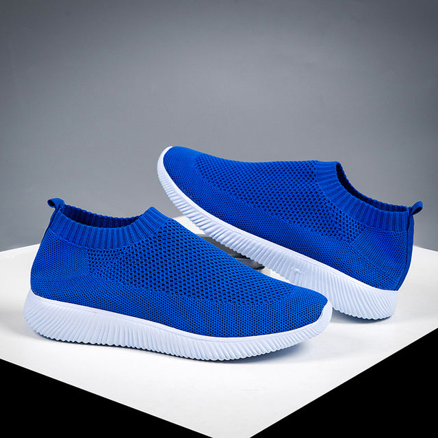 Lightweight Breathable Slip-on Women’s Running Shoes