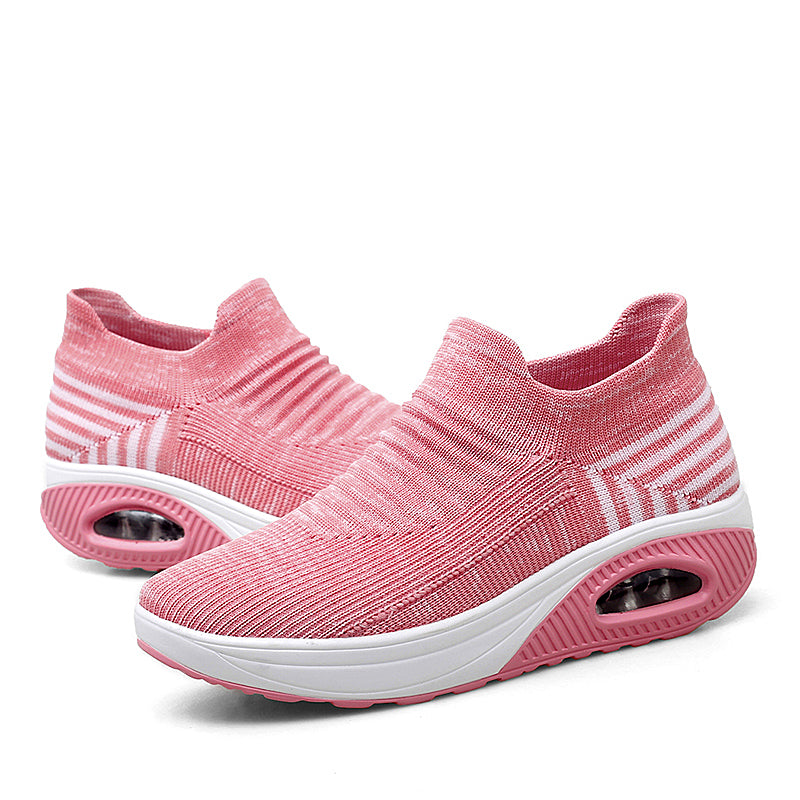 Lightweight Breathable Slip-on Women’s Platform Running Shoes