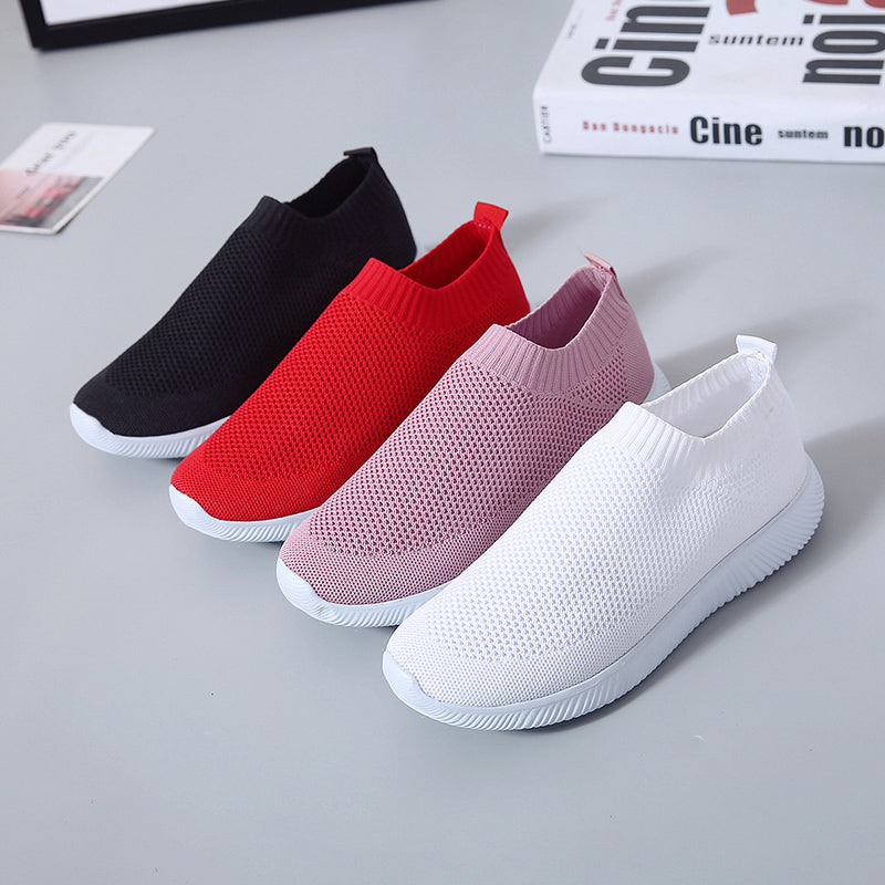 Lightweight Breathable Slip-on Women’s Running Shoes