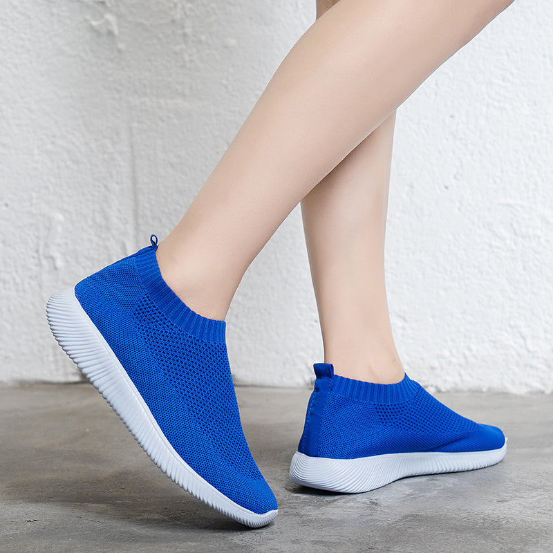 Lightweight Breathable Slip-on Women’s Running Shoes