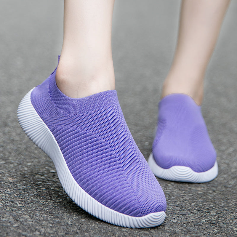 Lightweight Breathable Slip-on Women’s Running Shoes